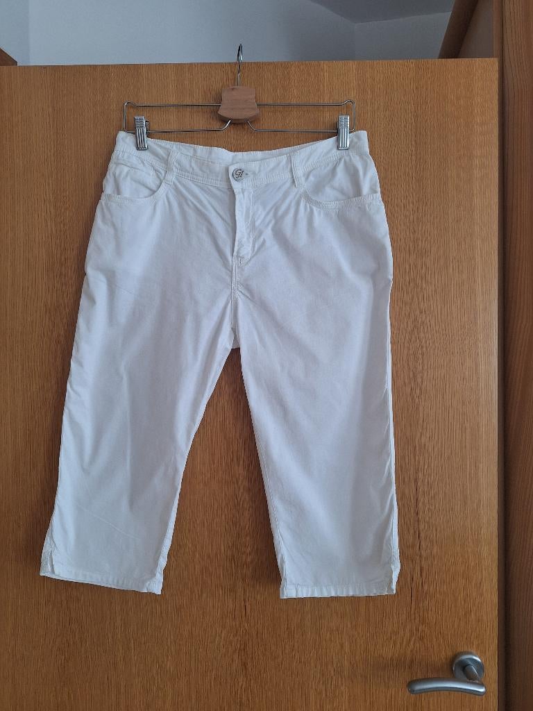 Witte capri Green Ice (maat 38), Maat 38/40 (M), Wit, Ophalen of Verzenden, Driekwart