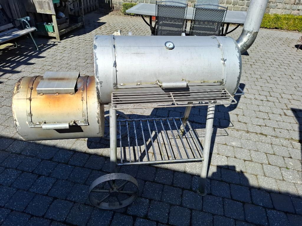 Oklahoma BBQ in roestvrij staal, Tuin en Terras, Ophalen, Zo goed als nieuw, Zelfgemaakt, Met accessoires
