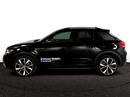 Volkswagen T-Roc 1.0 TSI R-Line Ultimate Black, Achat, 139 g/km, Boîte manuelle, https://public.car-pass.be/vhr/0c4a94ba-51e5-4166-9de1-123648ad9236