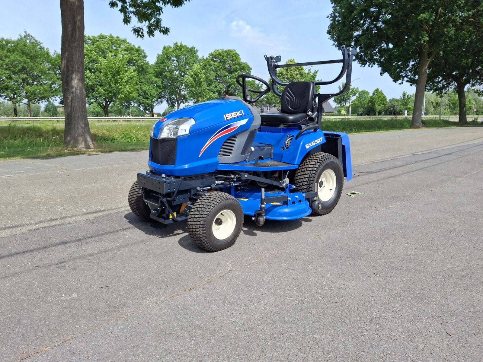 Zitmaaier Iseki SXG324 SXG327 achterloos of mulching - NIEUW, Tuin en Terras, Cirkelmaaier, Ophalen, Opvangbak
