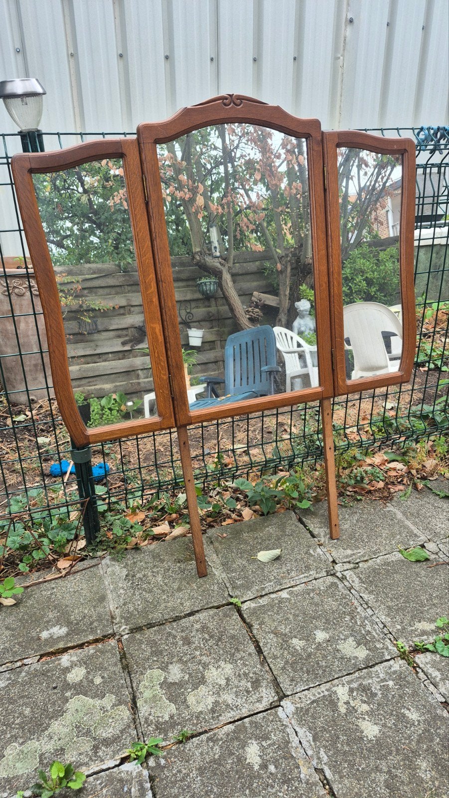 miroir triptyque sur pied, Enlèvement