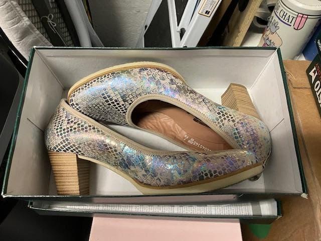 Chaussures dames pour toutes occasions, Kleding | Dames, Schoenen, Ophalen, Zo goed als nieuw, Blauw, Pumps