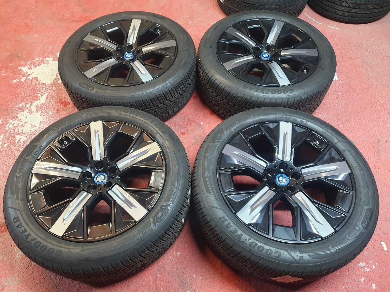 Jantes BMW origine 21" kit Bicolores hiver NEUF pour ix i20, Neuf, Pneus et Jantes, Pneus hiver, 255 mm