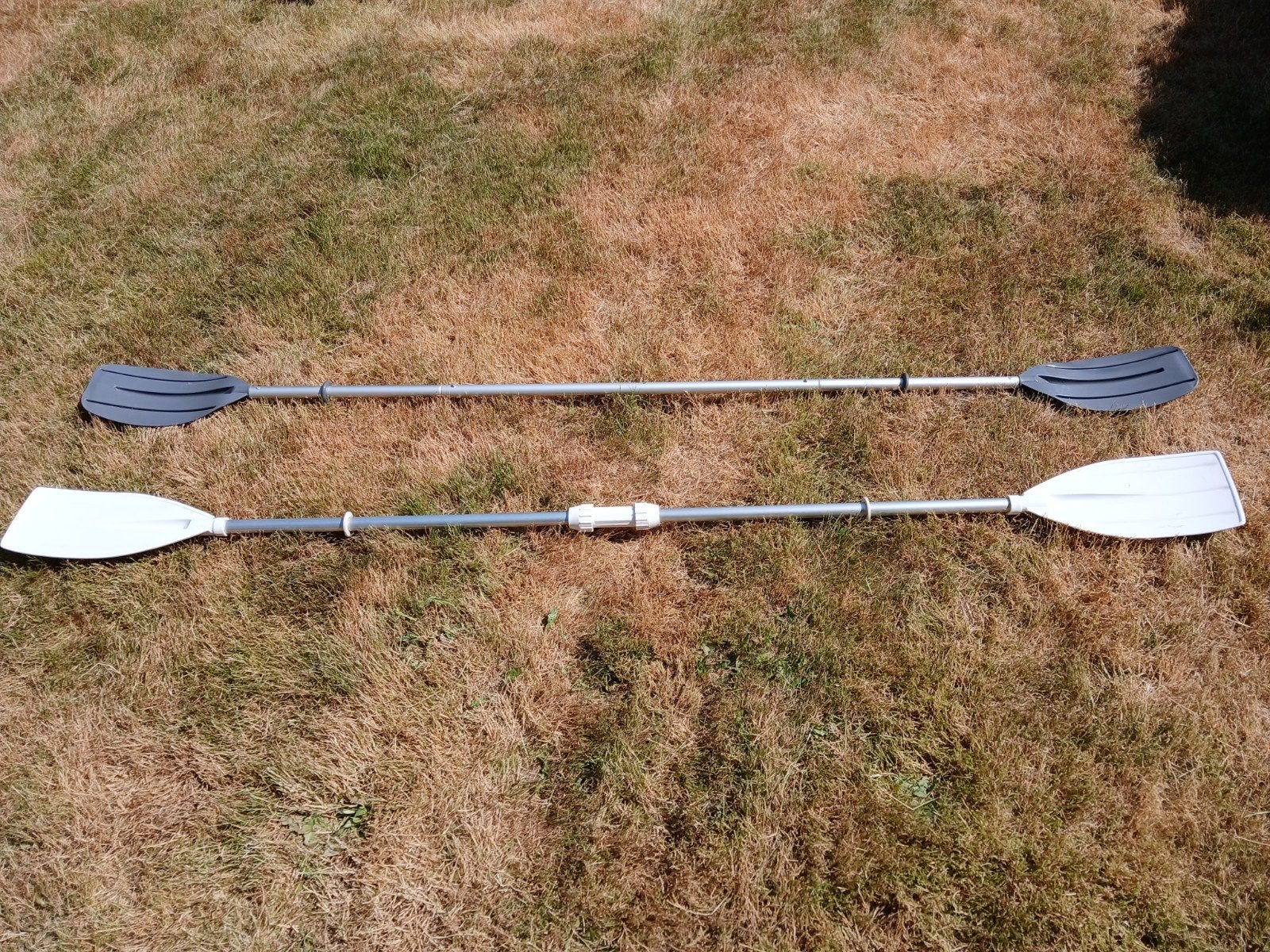 Twee peddels (oa. voor kajak, SUP...), Watersport en Boten, Ophalen, Zo goed als nieuw, Dubbelbladige peddel