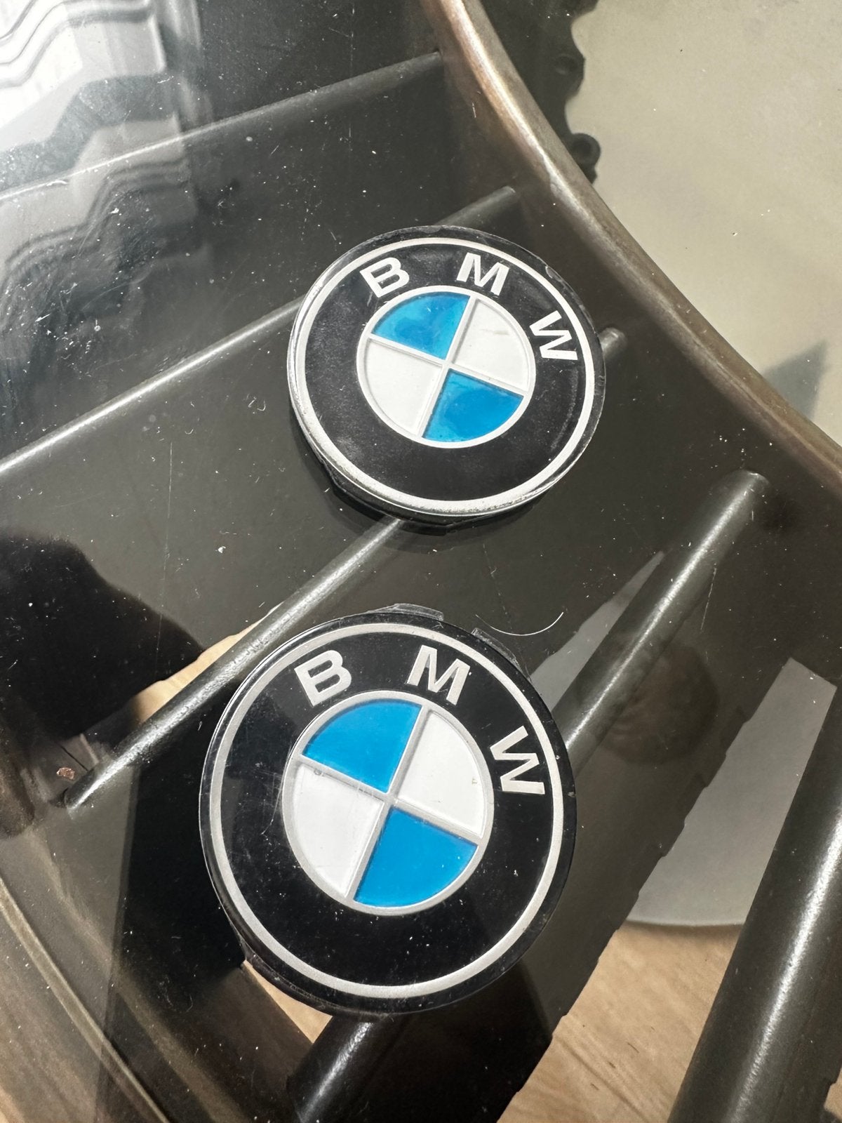 Logo volant bmw e30 insigne 316 318 divers pieces, Enlèvement ou Envoi, BMW