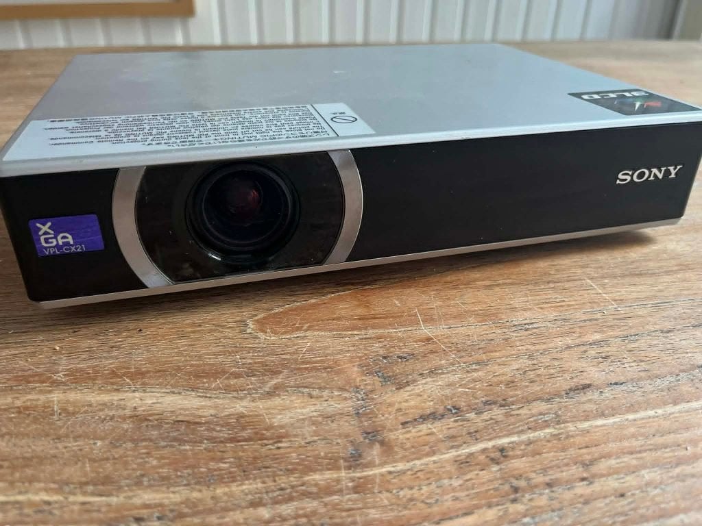 Sony beamer XGA VPL-CX21, Ophalen of Verzenden, Gebruikt, LCD, Sony
