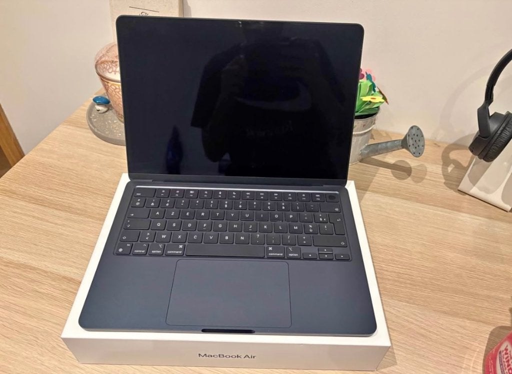 Mackbook air M2 2022 - 8Go RAM - 265 Go SSD, Computers en Software, Apple Macbooks, Ophalen of Verzenden