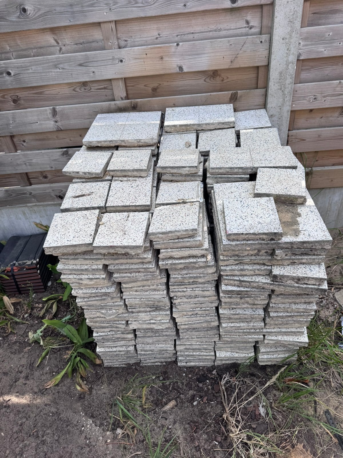 Partij terrazzo betontegels / terrastegels – gebruikte staat, Ophalen, Zo goed als nieuw, Terrastegels
