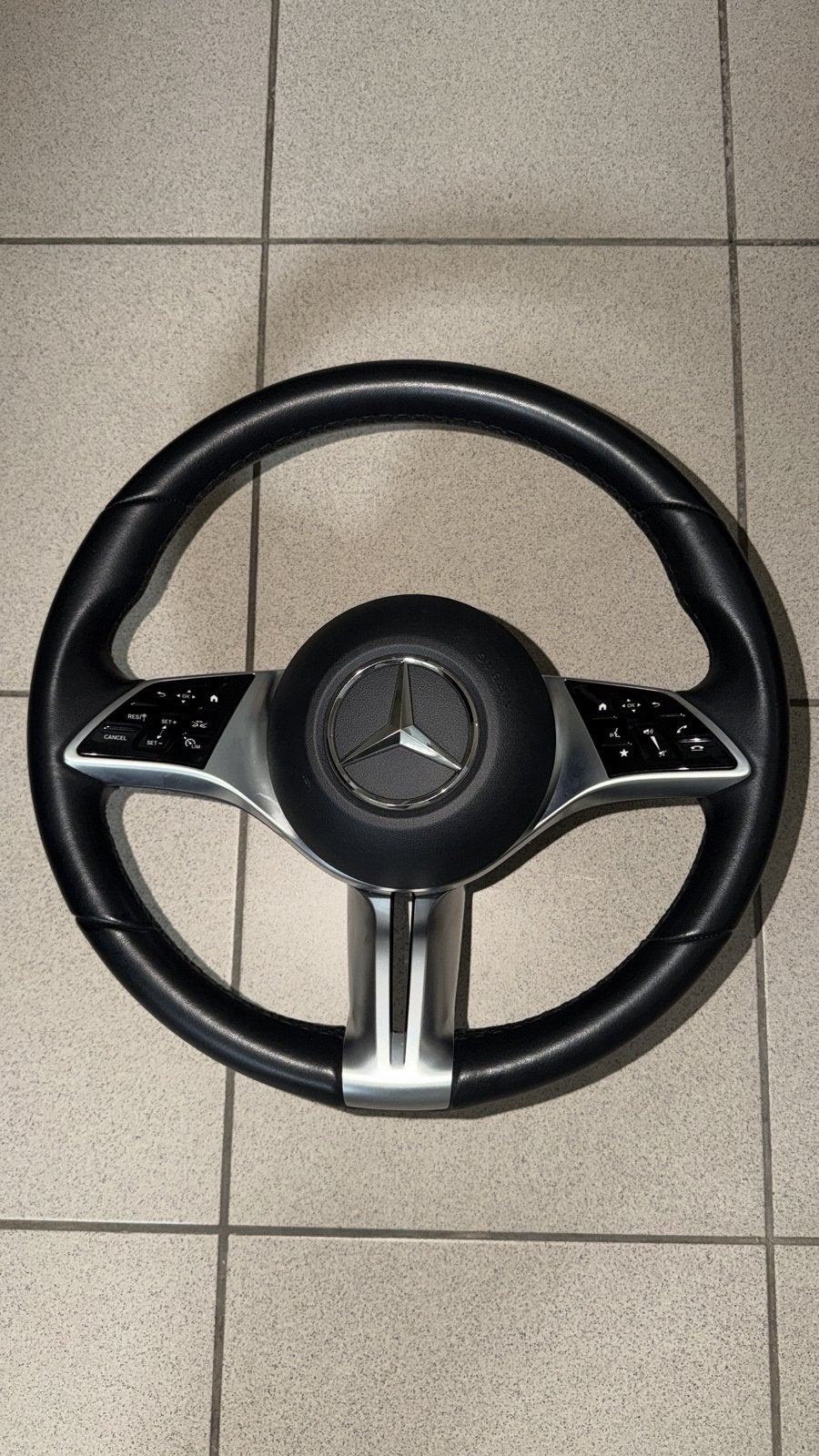 Eqe stuur met airbag, Autos : Pièces & Accessoires, Commande, Enlèvement ou Envoi