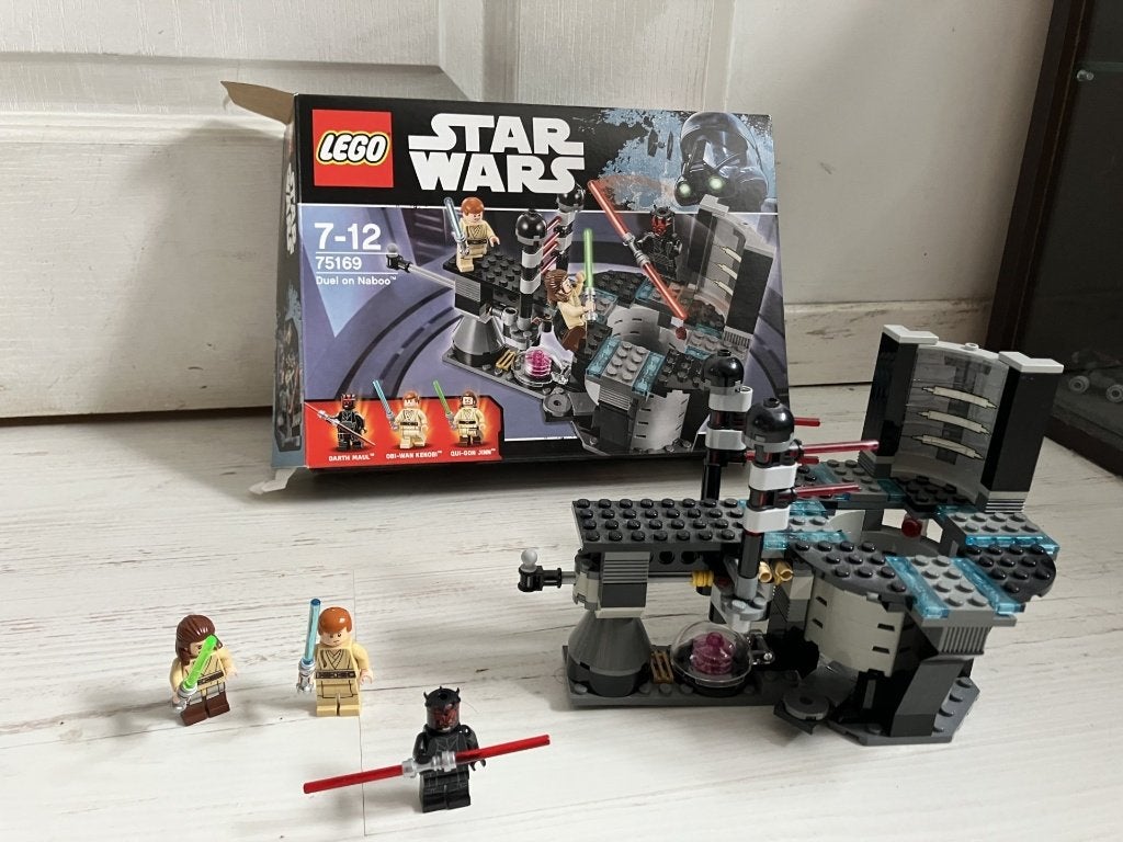 LEGO STAR WARS 75169 duel on naboo, Ophalen of Verzenden