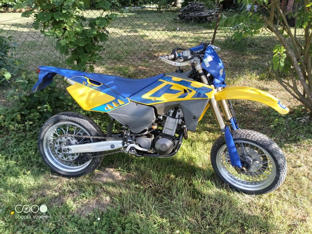 Moto : Husqvarna TE570 Enduro/ Supermotard