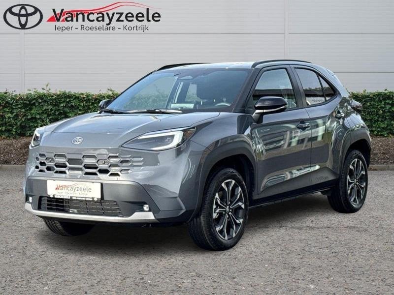 Toyota Yaris Cross Executive+safetypack+camera+gps+sens V+A, Argent ou Gris, Achat, Euro 6, 5 portes