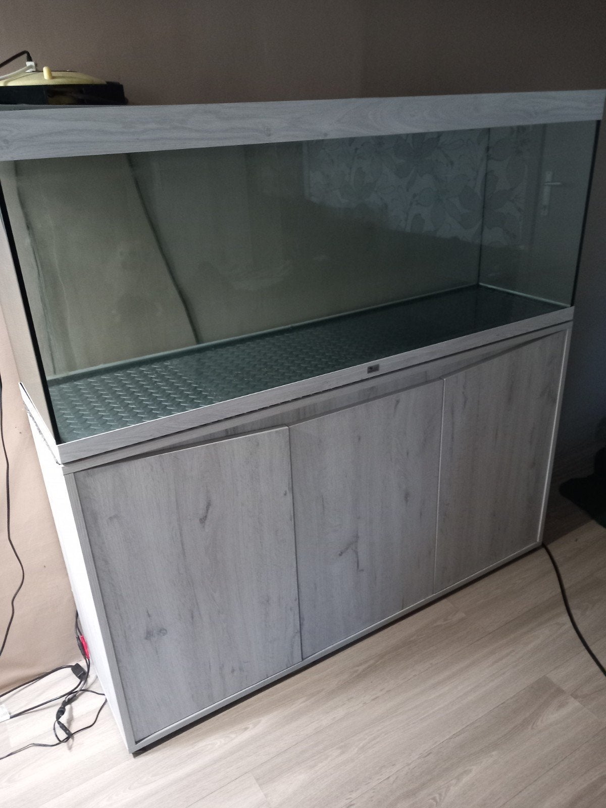 aquarium van 350 liter, Dieren en Toebehoren, Ophalen, Inclusief deksel, Gebruikt, Filter