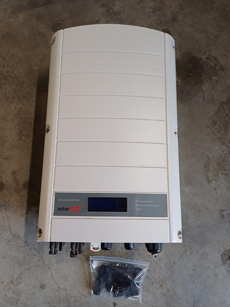 Solar Edge omvormer 400V en optimizers, Enlèvement