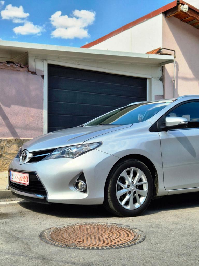 Toyota Auris, Autos, Achat, Boîte manuelle, Particulier, Essence