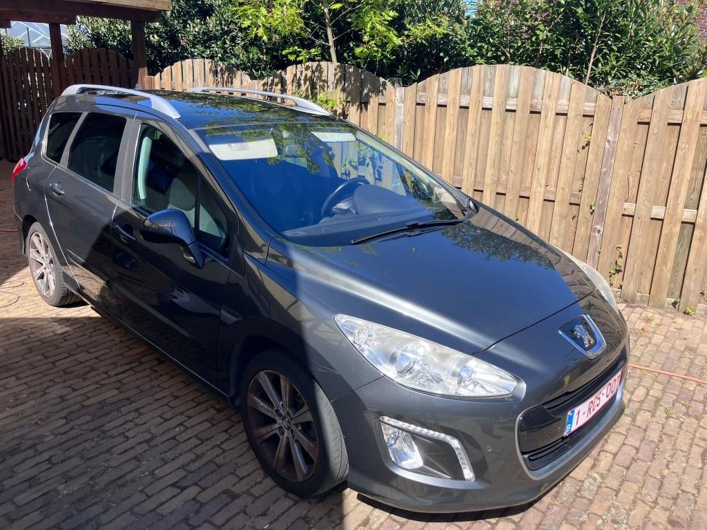 Peugeot 308 te koop, Auto's, Voorwielaandrijving, Euro 5, Zwart, 4 cilinders