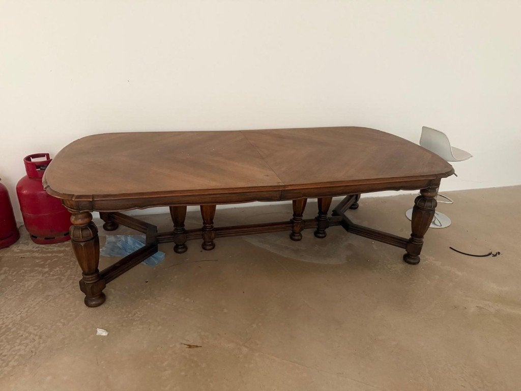 Gratis antieke tafel + stoelen, Ophalen