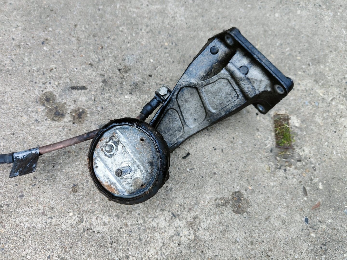 Motorsteun bracket rechts BMW 3 serie E46 M47 diesel 2211675, -, Utilisé, -, Enlèvement ou Envoi