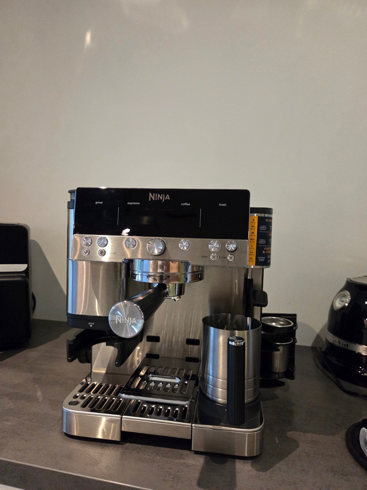 Ninja ES6000 Luxe Cafe premier, Elektronische apparatuur, Koffiezetapparaten, Koffiemachine, Zo goed als nieuw, Afneembaar waterreservoir