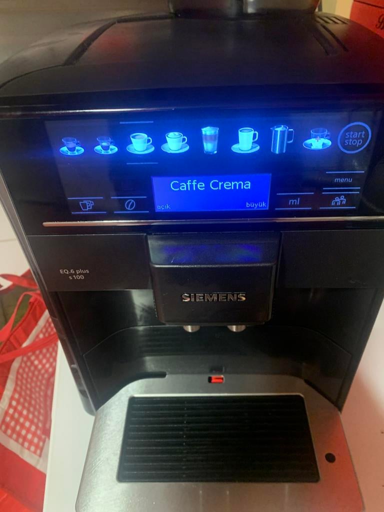 Siemens eq600, Elektronische apparatuur, Koffiezetapparaten, Ophalen, Zo goed als nieuw