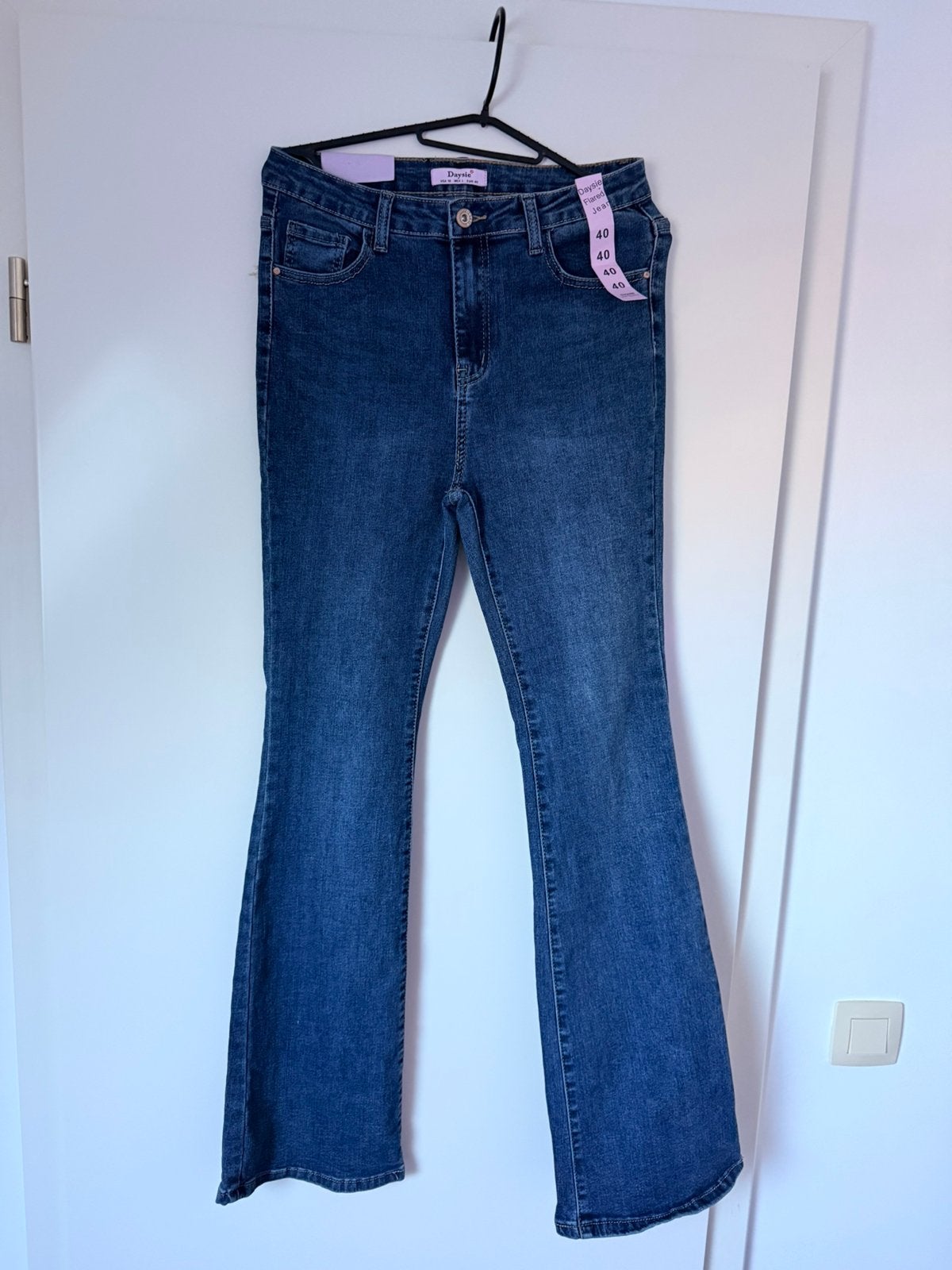 Nieuw jeans broek 40, Kleding | Dames, Ophalen of Verzenden, Nieuw