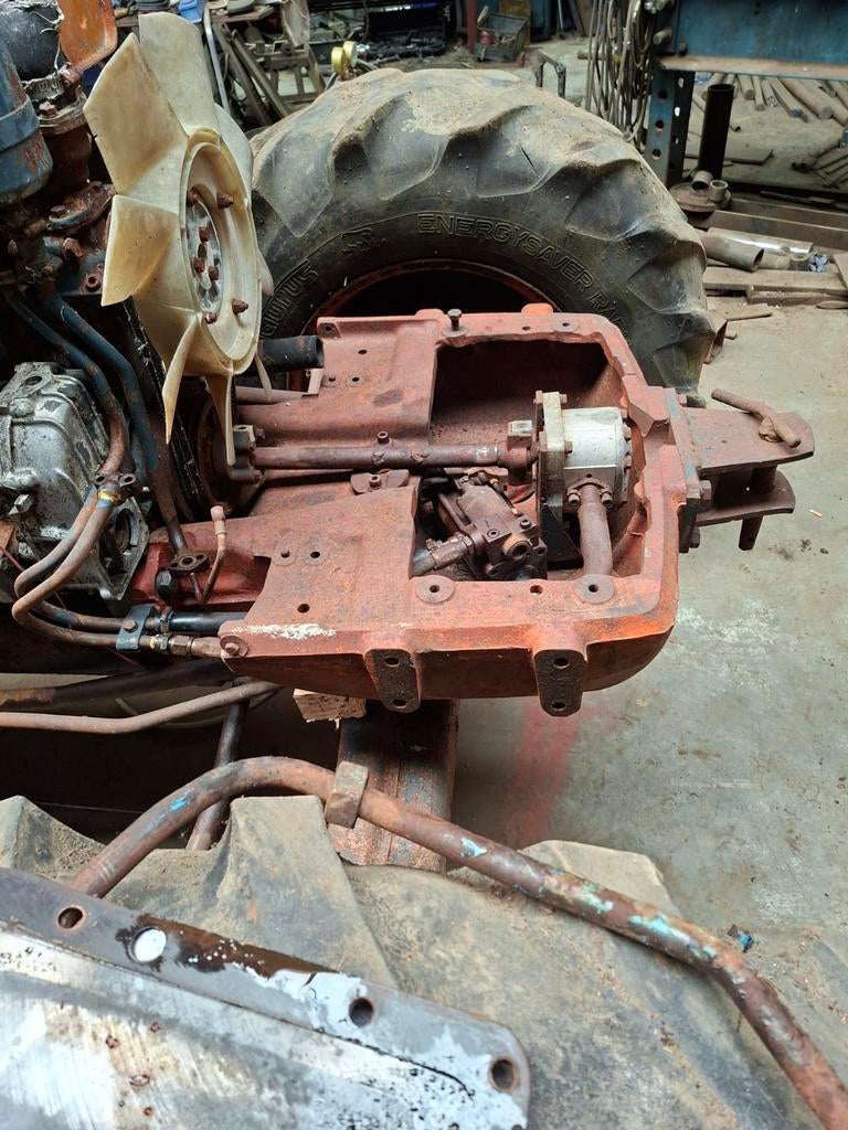 Fiat tractor, Zakelijke goederen, Ophalen