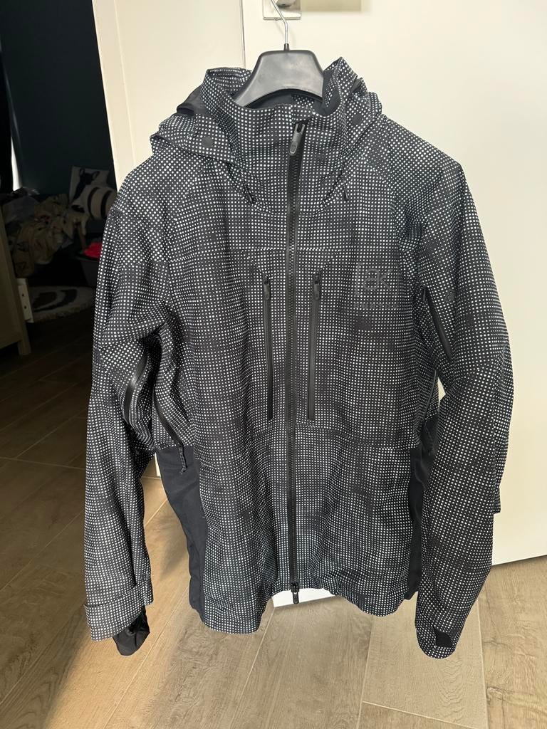 Burton AK swash Goretex vest, Ophalen of Verzenden, Zo goed als nieuw, Maat 48/50 (M)