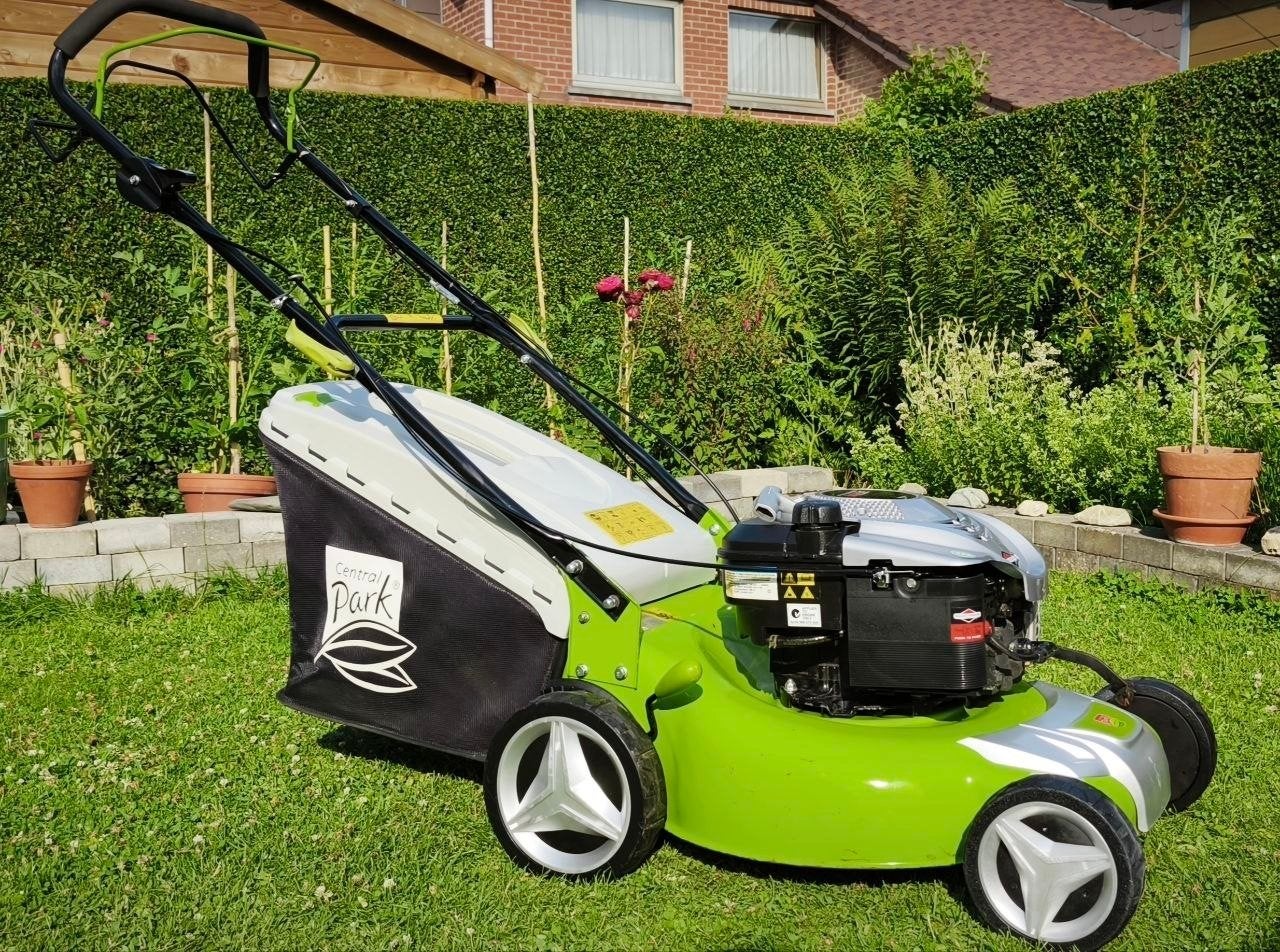TOND.AUTO-TRACT • CentralPark Briggs&Stratton 625 E 190CC, Ophalen, Cirkelmaaier, Central Park, Zo goed als nieuw