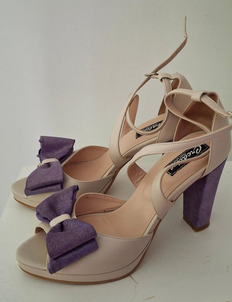 Leer sandalen, Enlèvement, Comme neuf