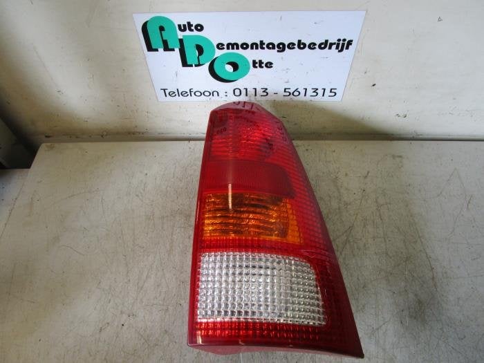 Achterlicht rechts van een Ford Focus (Focus 98-), Gebruikt, -, -, Ophalen of Verzenden