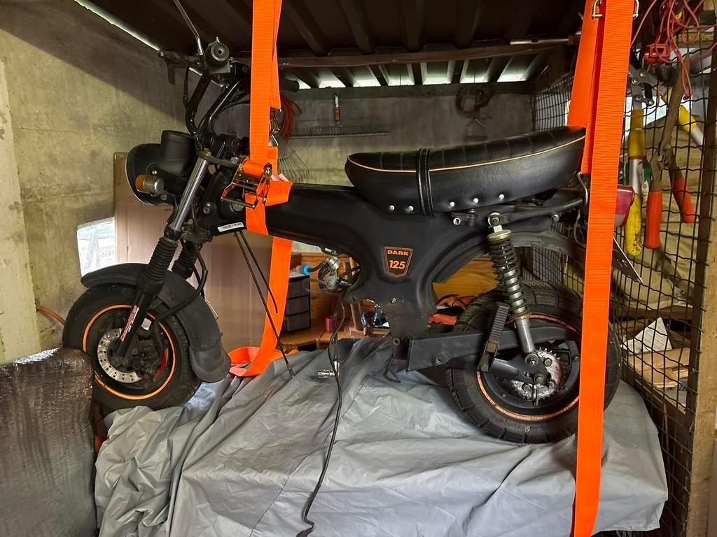 Dax 125 cc met papieren en lifan 125 cc motor met 2500 km, Motos, Motos | Marques Autre, Particulier, Autre, jusqu'à 11 kW, Permis Moto A