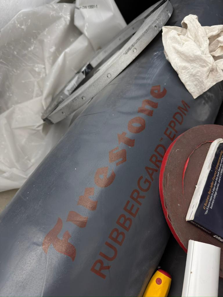 Elevate / Firestone EPDM, Ophalen, Overige materialen, Zwart, Overige typen