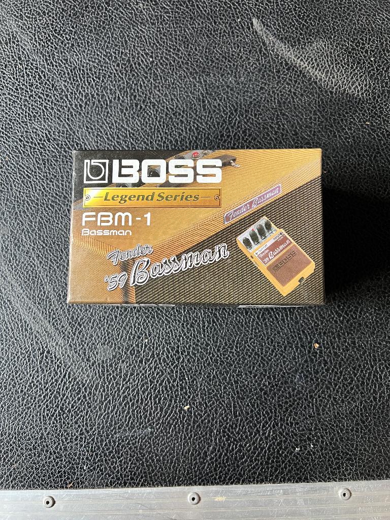 Boss Bassman Legend Series FBM-1, Musique & Instruments, Effets, Enlèvement ou Envoi, Utilisé, Distortion, Overdrive ou Fuzz