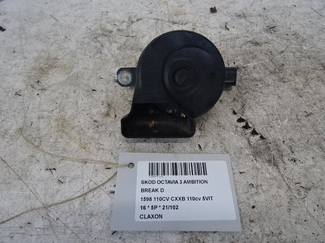 CLAXON Skoda Octavia Combi (5EAC) (01-2012/07-2020), Gebruikt, Skoda