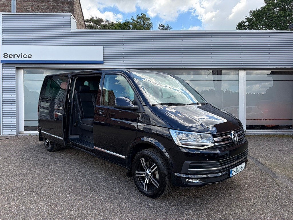 VW Caravelle 2.0 TDi SCR 4Motion - Cargo léger - 5 places, Autos, Volkswagen, Cuir, Autres modèles, Achat, Euro 6