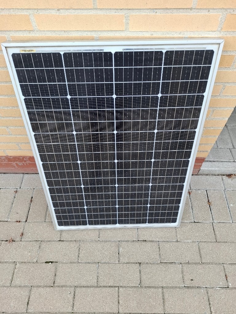 Zonnepaneel, Doe-het-zelf en Bouw, Zonnepanelen en Toebehoren, Ophalen, Gebruikt, Compleet systeem, 100 tot 200 wattpiek