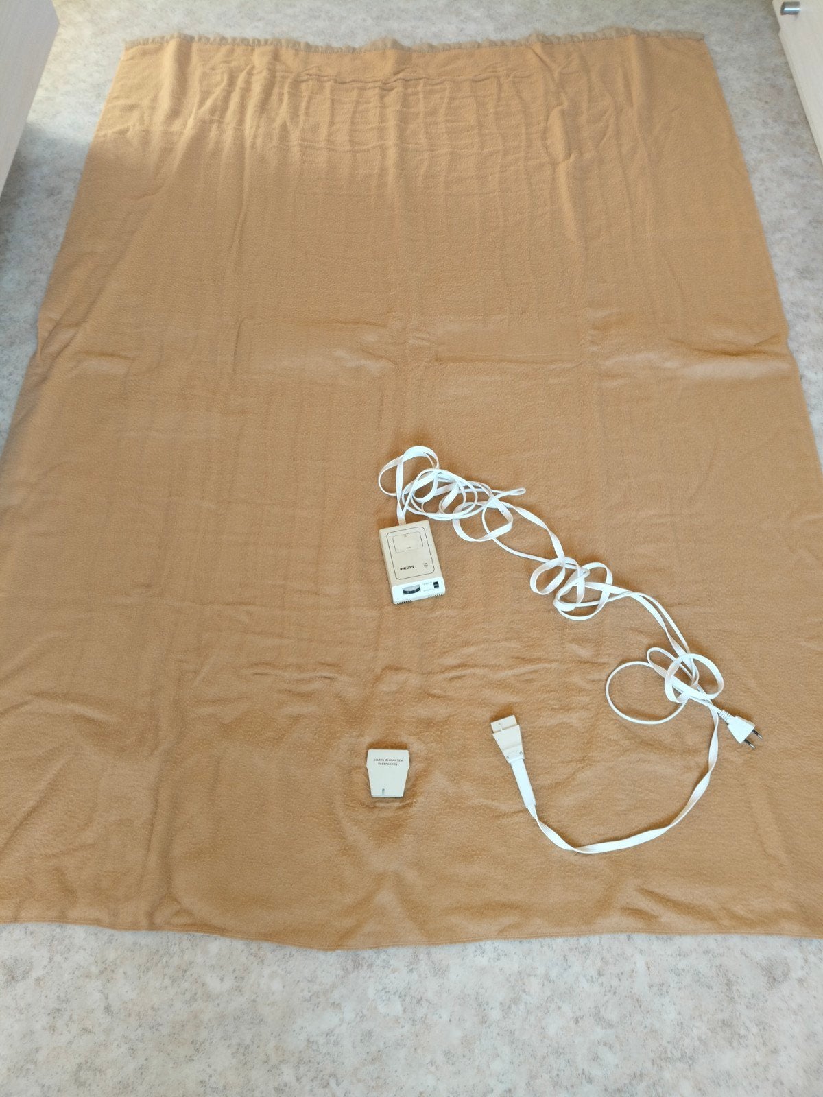 Philips kema keur  elektronisch bovendeken 1 persoonsbed, Huis en Inrichting, Ophalen, Gebruikt, Fluweel, Bruin