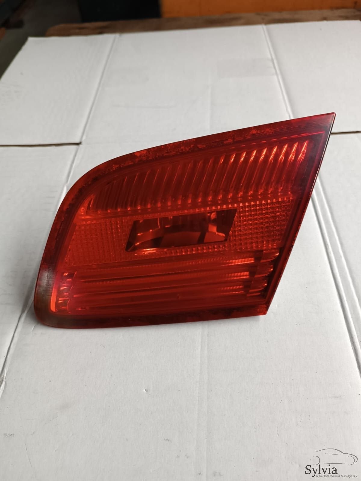 Achterlicht Rood op Klep Rechts Binnenzijde BMW 3 serie E92, Gebruikt, -, -, Ophalen of Verzenden