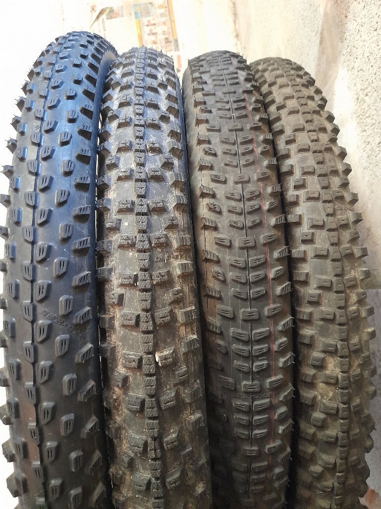 Lot de 4 pneu vtt 27.5, Ophalen, Band, Schwalbe, Zo goed als nieuw