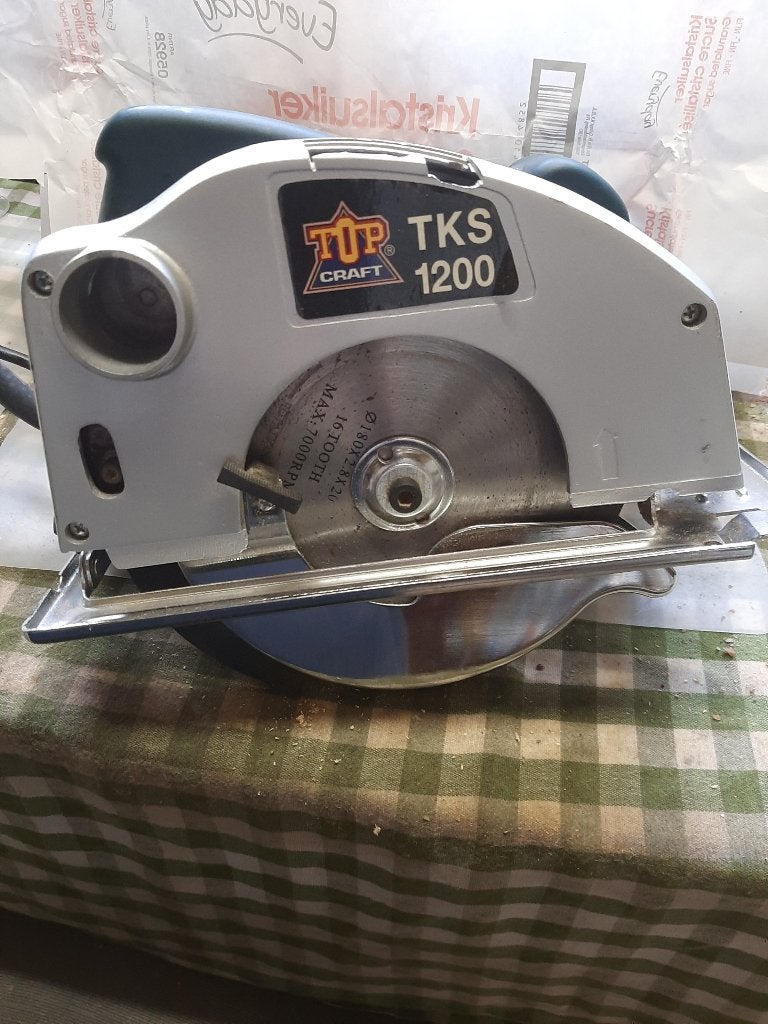 handcirkelzaag TKS1200 W snijdiepte max 62 mm, Doe-het-zelf en Bouw, Ophalen of Verzenden, Zo goed als nieuw, 30 tot 70 mm, 1200 watt of meer