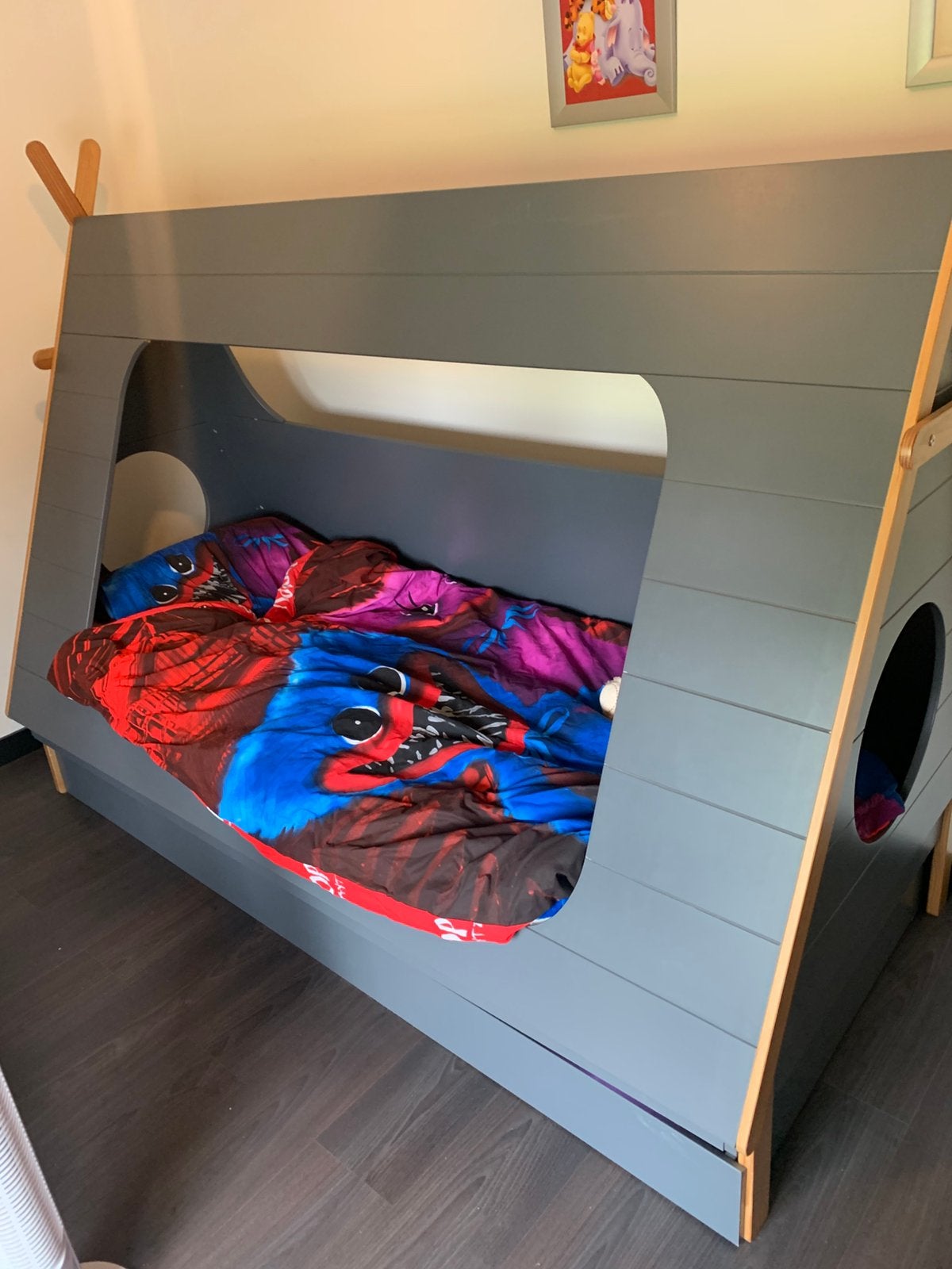 Tipi kinderbed met lade en matras, Enfants & Bébés, Chambre d'enfant | Lits, Comme neuf, Matelas, Enlèvement