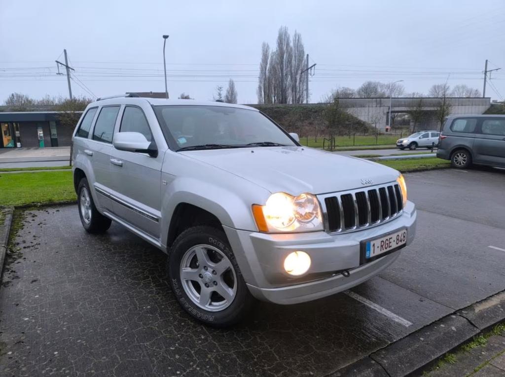 Jeep Grand Cherokee 5.7 Hemi Benz + GPL Cargo léger, Cuir, Argent ou Gris, Achat, 2 places