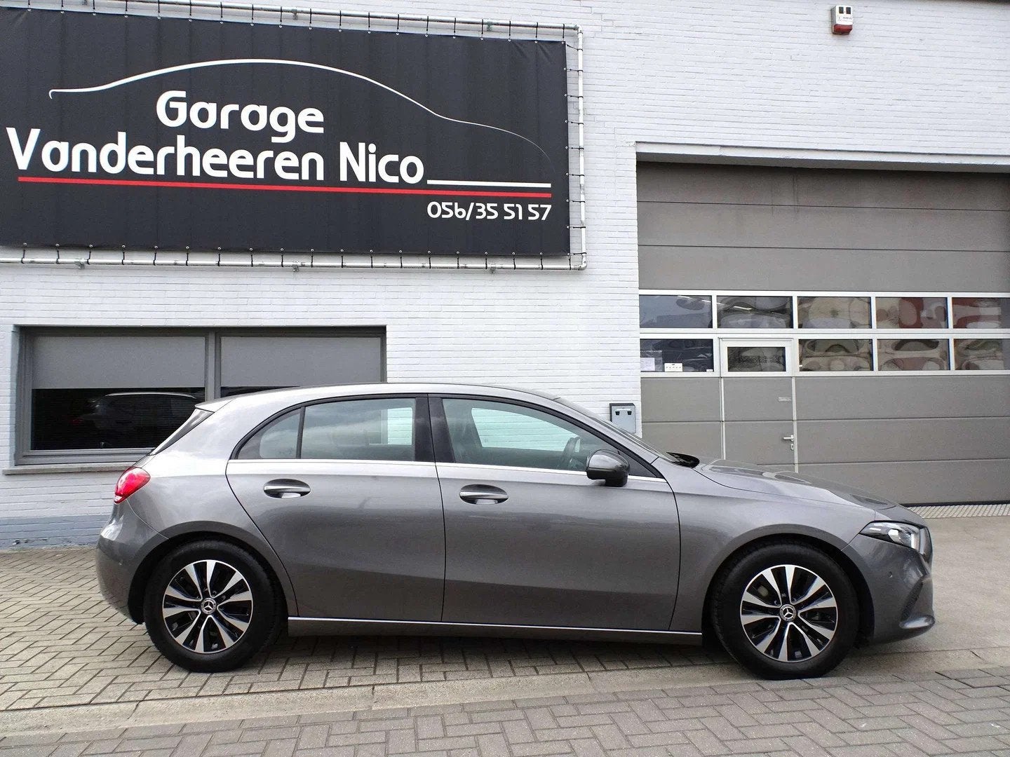 Mercedes-Benz A-CLASS 180 5d. CARPLAY,WIDESCREEN,CAMERA,FULL, Autos, 100 kW, Achat, Entreprise, 5 portes