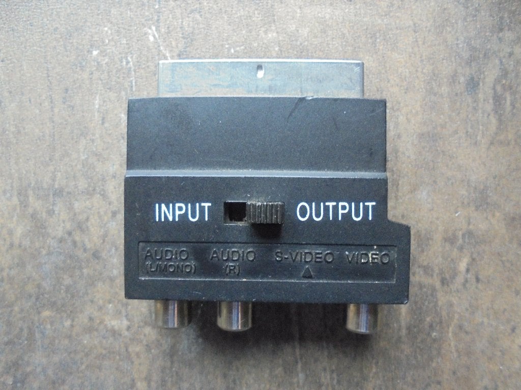 Scart Adapter (zie foto's), Enlèvement ou Envoi, Utilisé, Moins de 2 mètres, Câble péritel