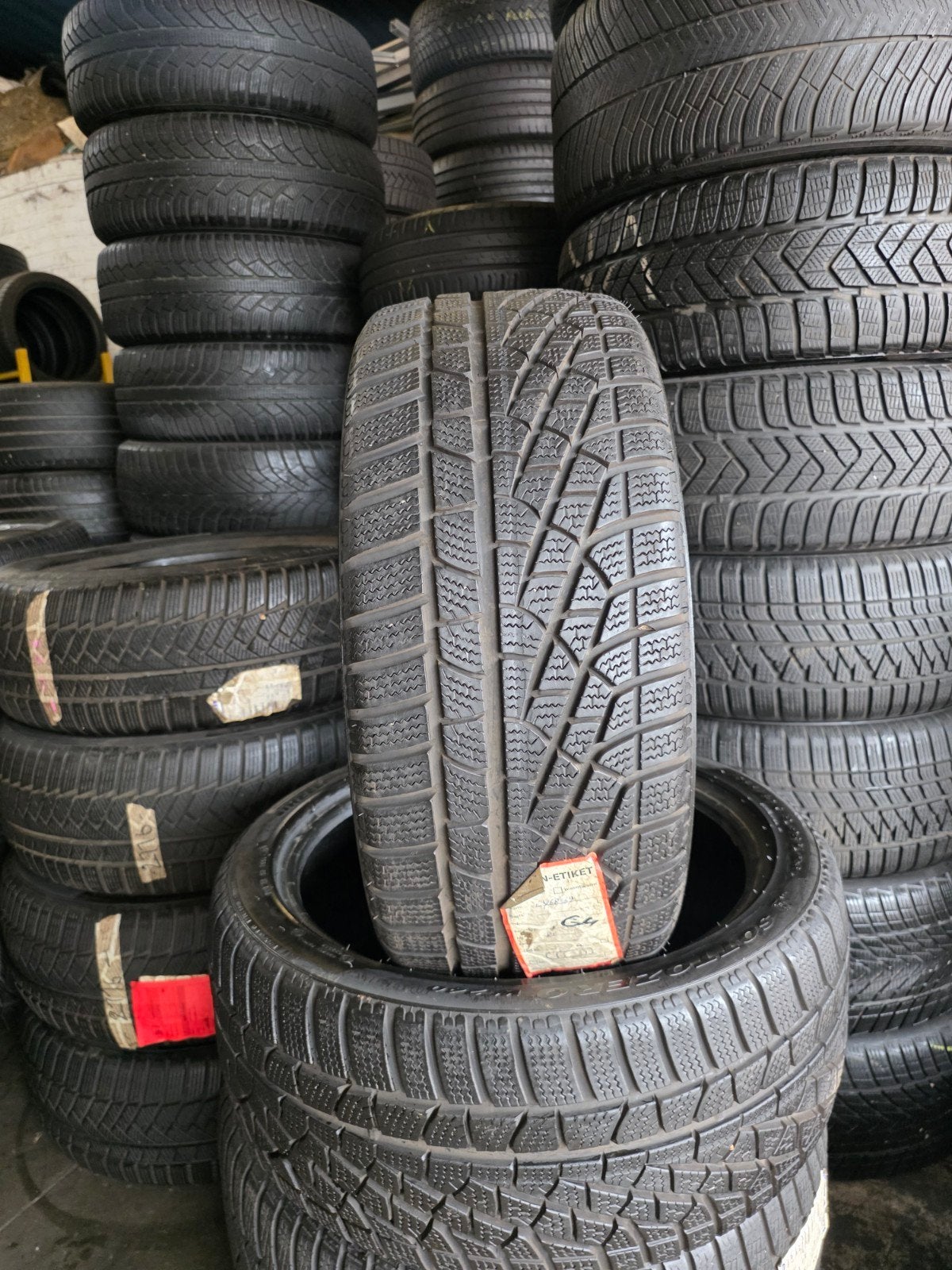 245 40 19 avec montage et équilibrage, Autos : Pièces & Accessoires, Enlèvement, Pneus été, Pneu(s)