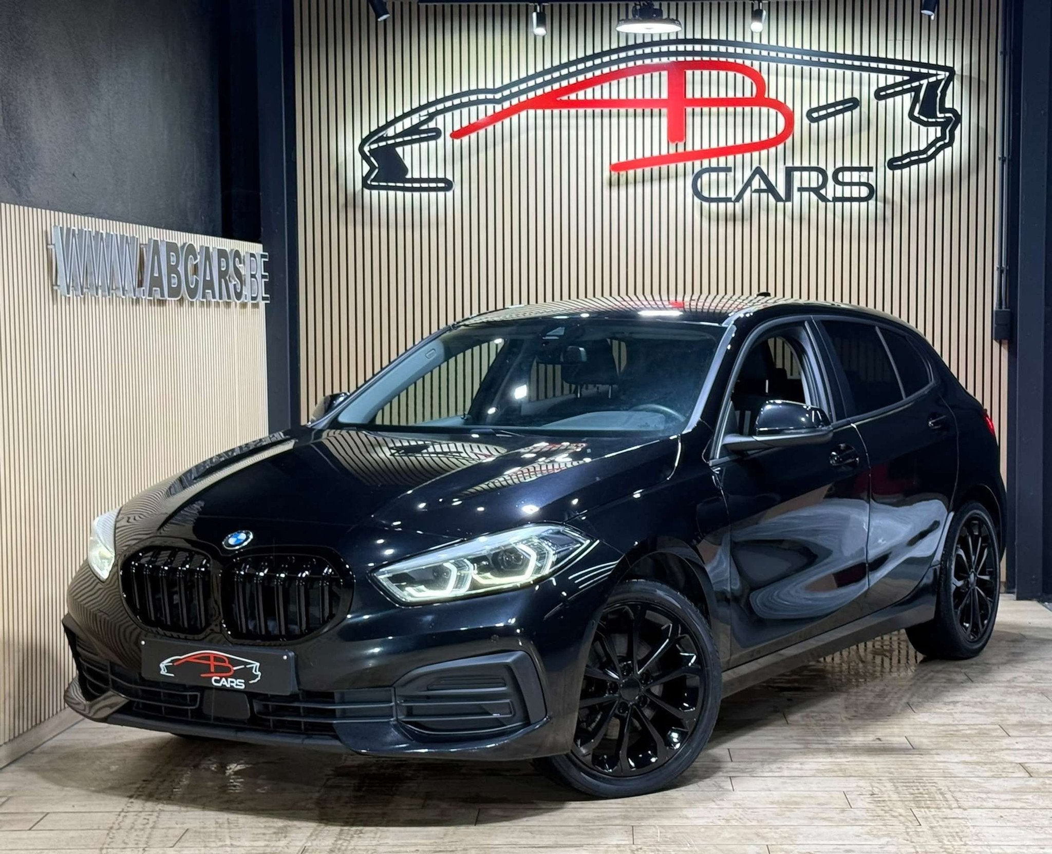 BMW 1 Serie 116 116 dA *PACK SPORT * GARANTIE 12 MOIS*, Automaat, 1 Reeks, 4 cilinders, 116 pk