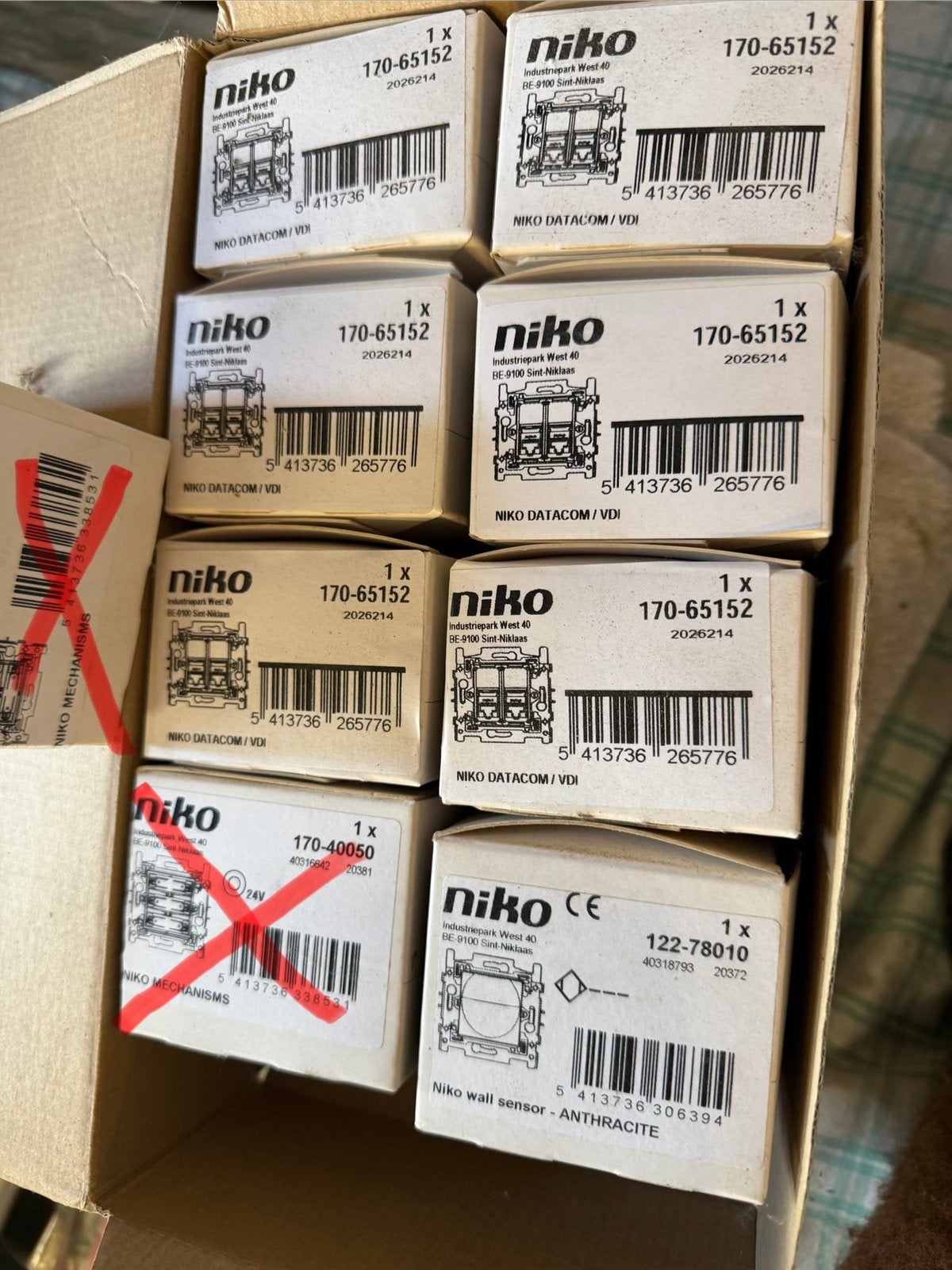 Niko schakelaars UTP en bewegingsmelders - NIEUW, Enlèvement, Comme neuf