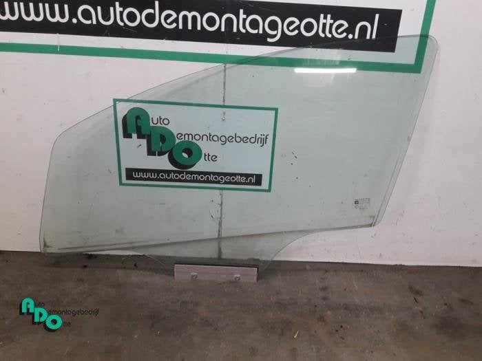 Vitre portière 4portes avant gauche d'un Opel Corsa (Corsa, -, Opel, 3 mois de garantie, Utilisé