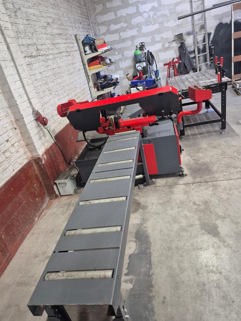 Atelier de ferronnerie complet., Bricolage & Construction, Outillage | Autres Machines, Utilisé, Enlèvement ou Envoi