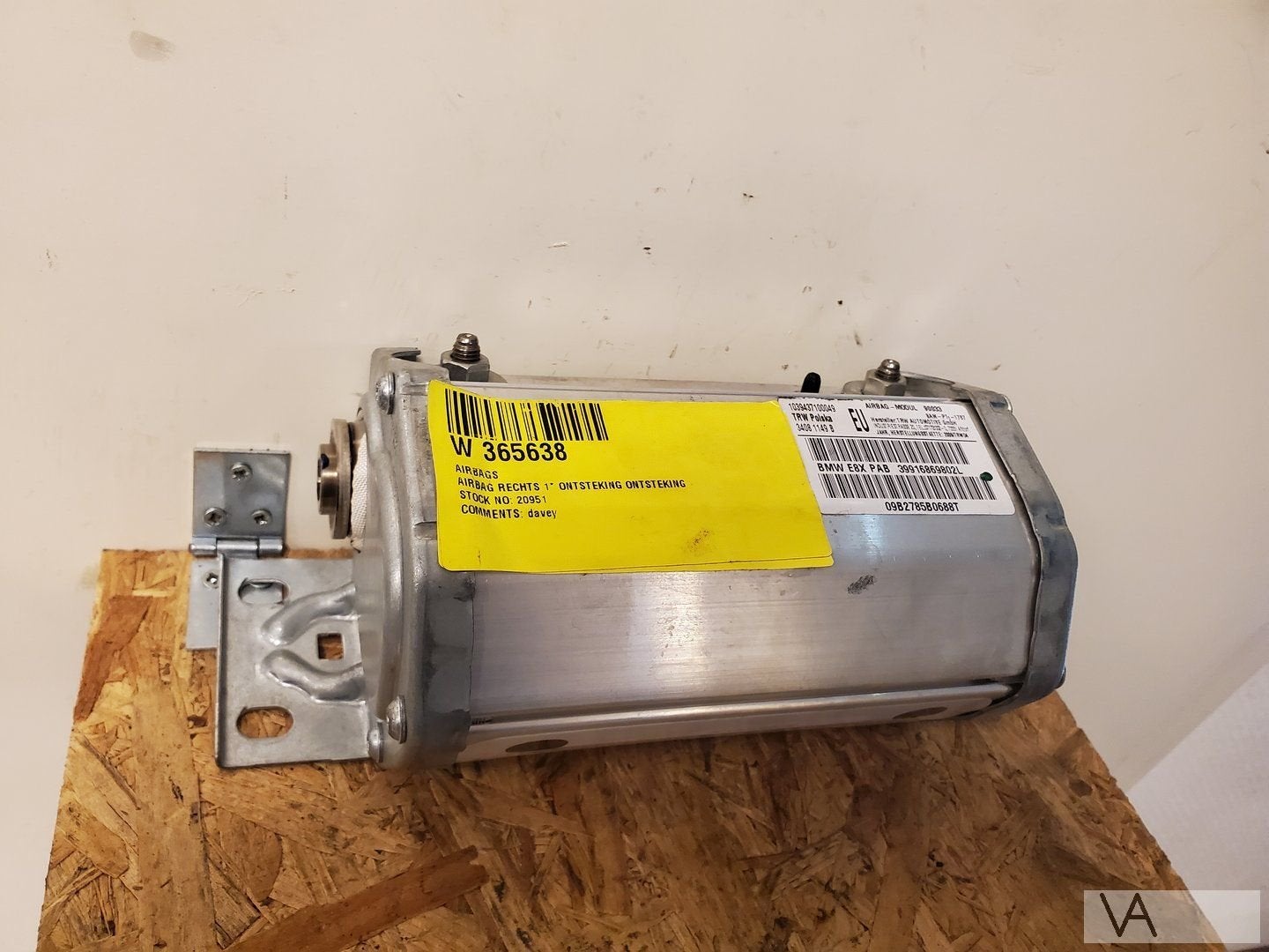 BMW 1 serie E81 E87 dashboard airbag facelift 1 stekker €30, -, Utilisé, -, Enlèvement ou Envoi